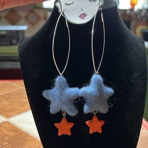 Heather Hansen Designs Pom Pom Felt Star Earrings